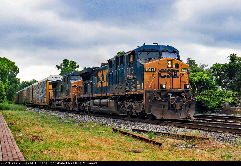 CSX 5113 on M-567